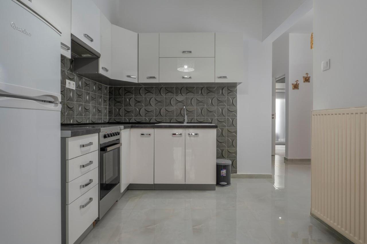 Kosmos Service Apartment City Center 3 With Additional Cost Parking Салоніки Екстер'єр фото